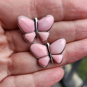 Pink Conch Butterfly Earrings